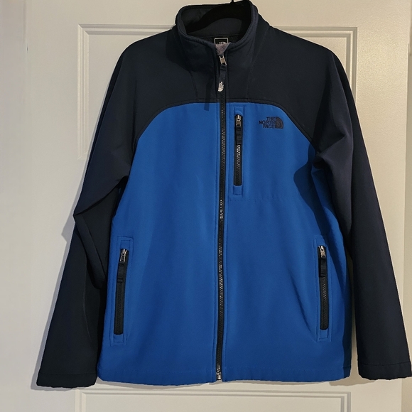 The North Face Boy's Apex Nimble Jacket in Turkish Sea Blue & Urban Navy sz xl - Picture 2 of 7